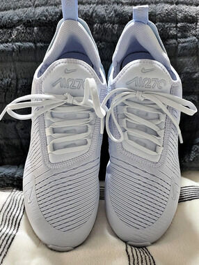 Nike Air Max 270 Grey/Blue Sneakers Brand New No Box